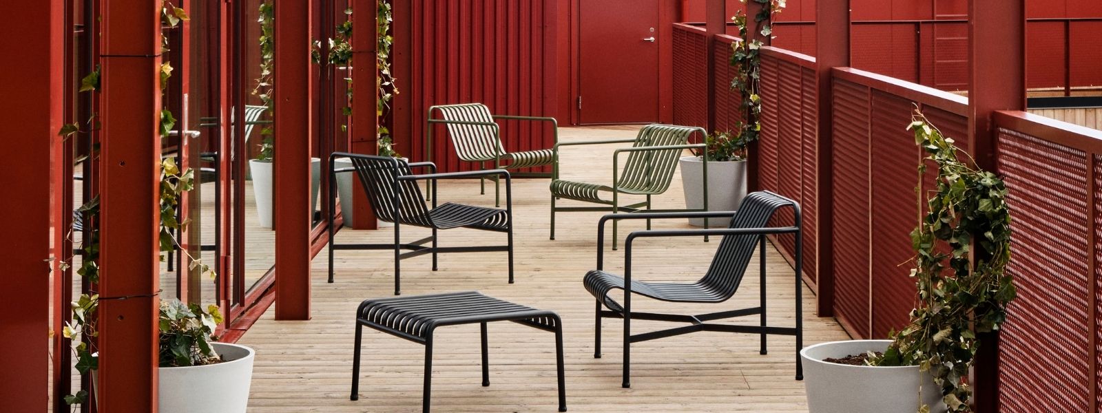 Outdoor Lounge Chairs