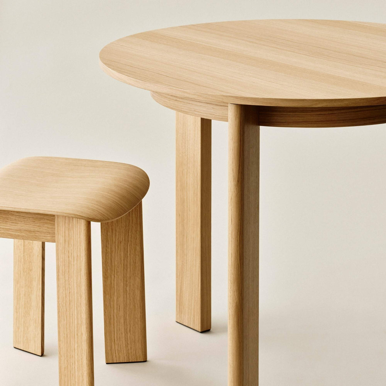 Chisel 20 Round Table, Ø90