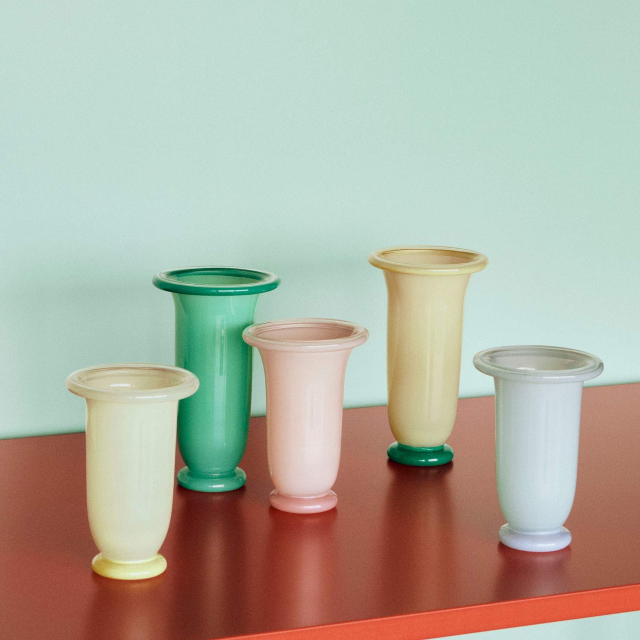 Empire Vase, Medium