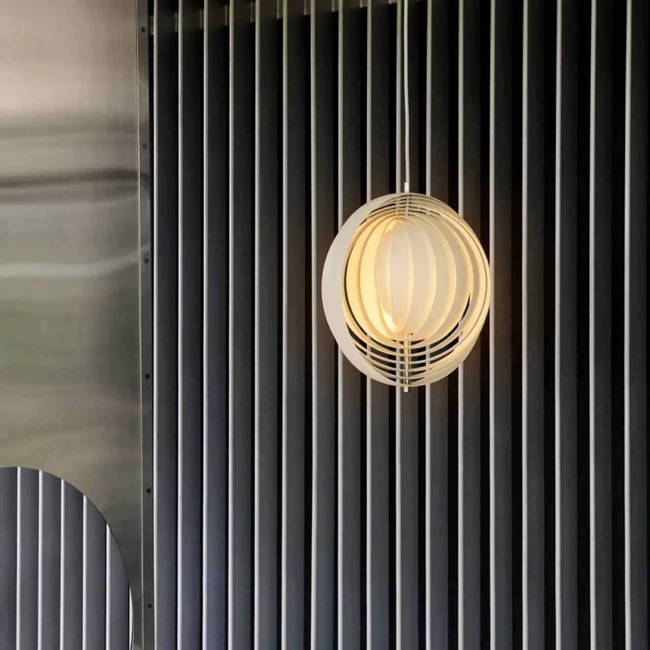 Moon Opal Pendant, Ø34