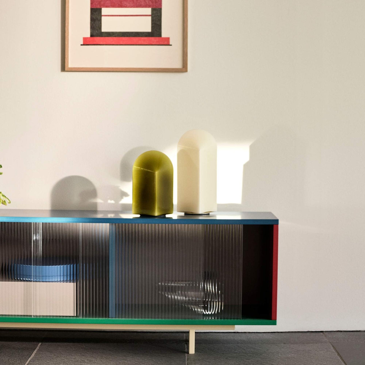 Parade Table Lamp, Medium 240