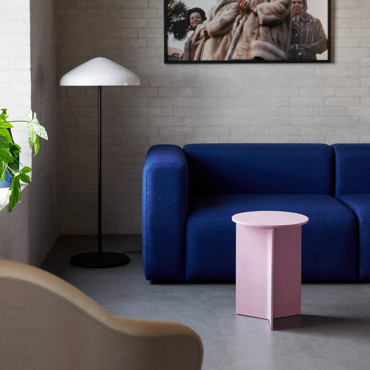 Slit Oak Table, Round High Ø35