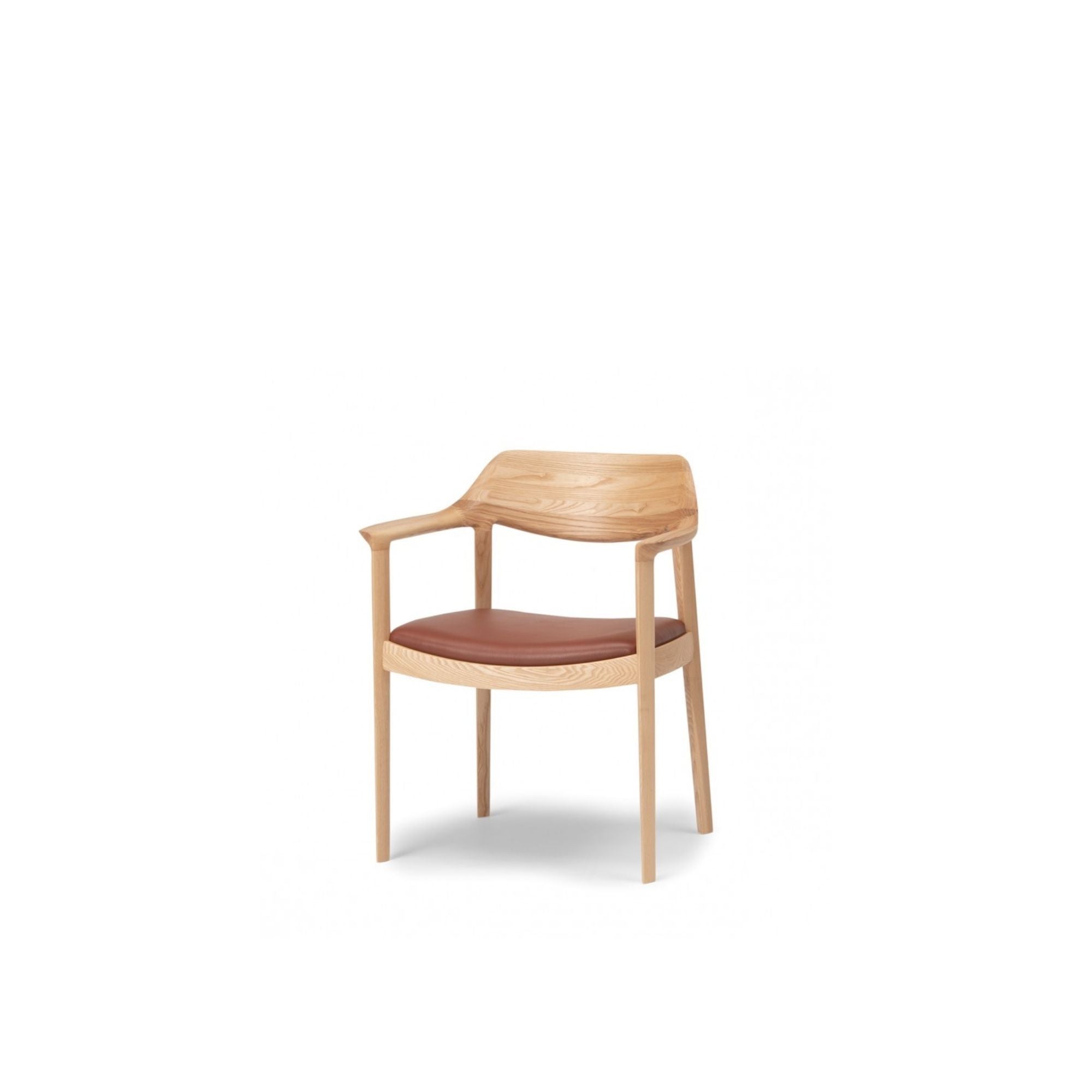 Wing Lux LD Dining Armchair | CondeHouse Singapore | Grafunkt