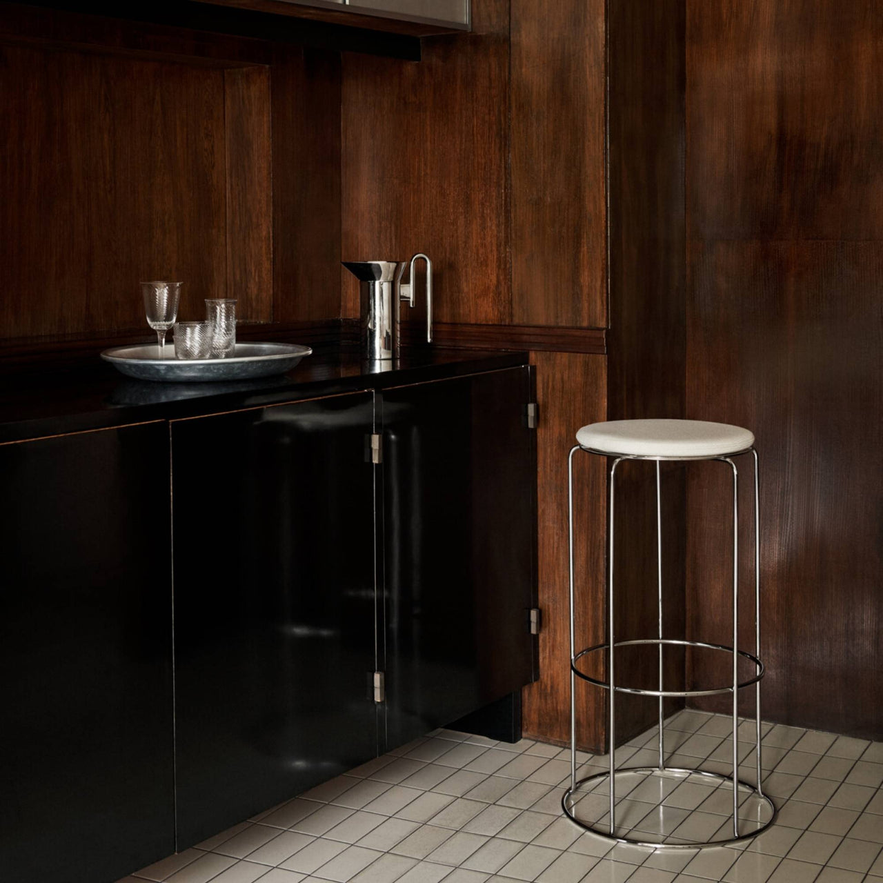 Wire Bar Stool, VP16