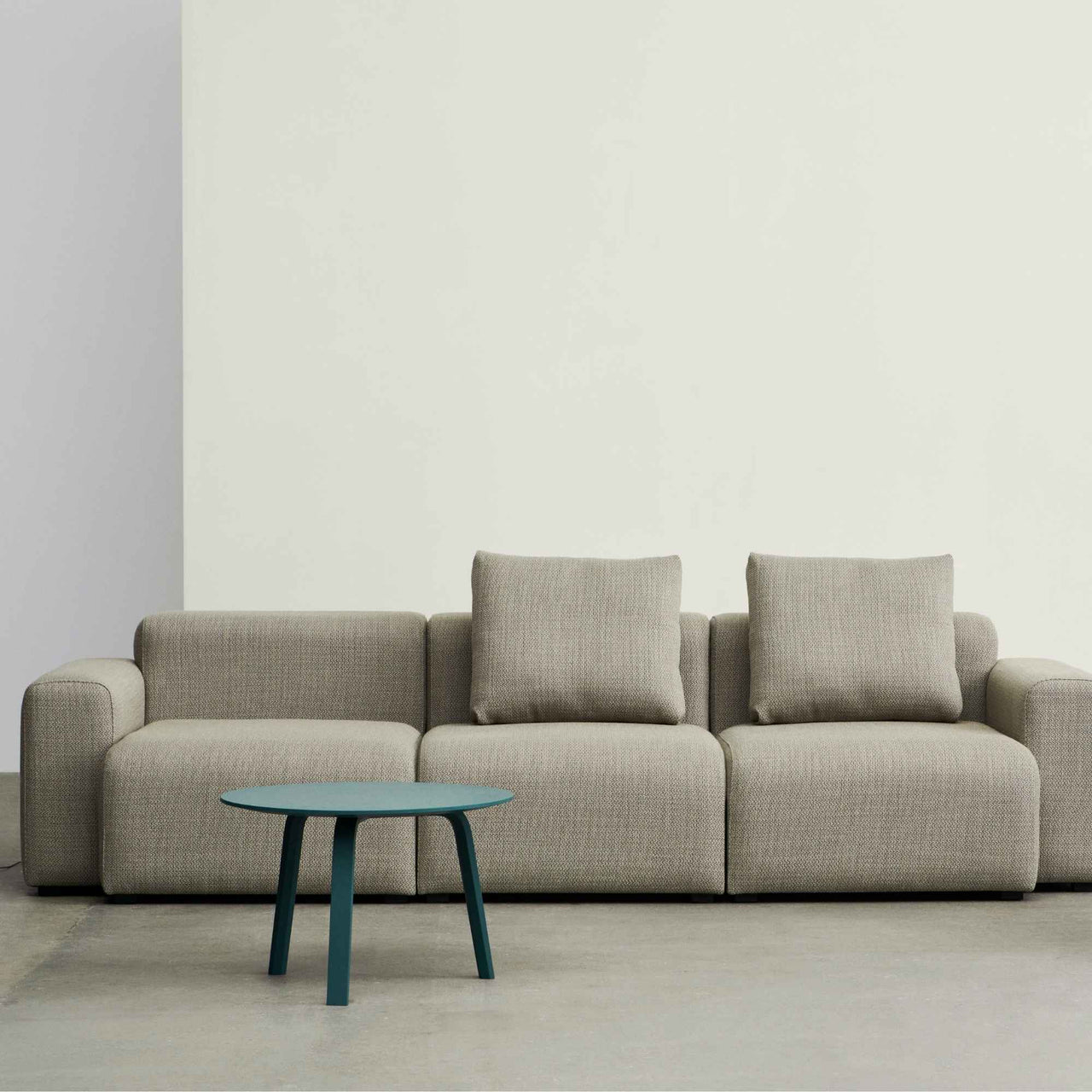 Bella Coffee Table, Large Ø60 (H39)