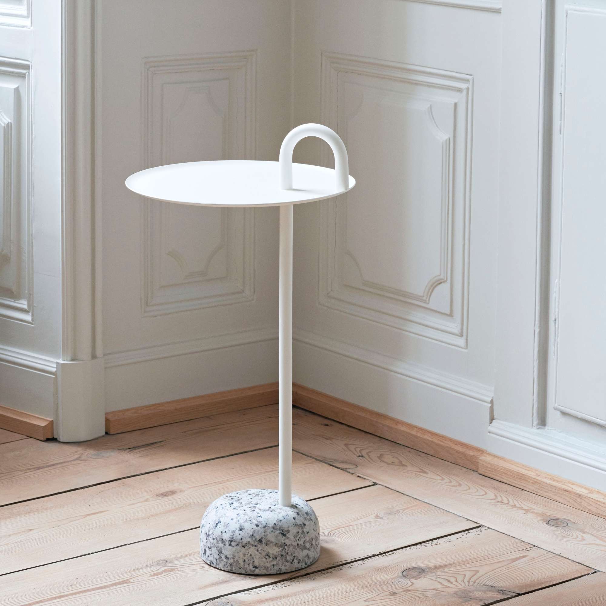 HAY BOWLER SIDETABLE クリームホワイト Bowler Side Table Ø36cm, HAY | Grafunkt