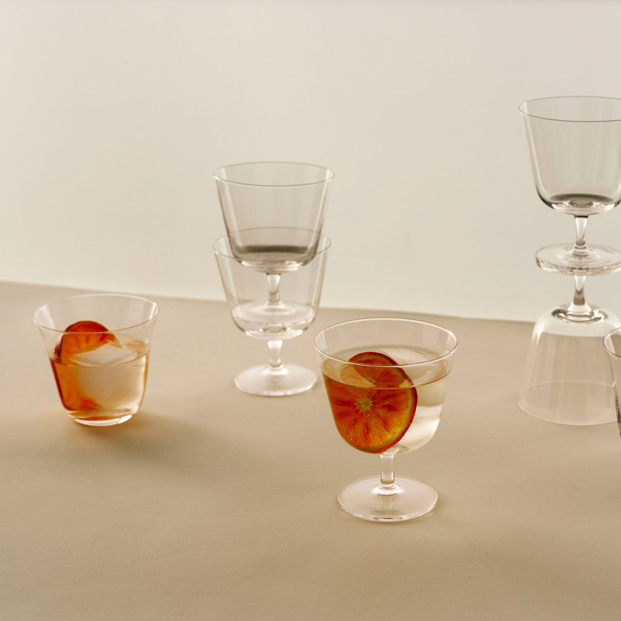 Curve Stem Glass Small, Set of 2