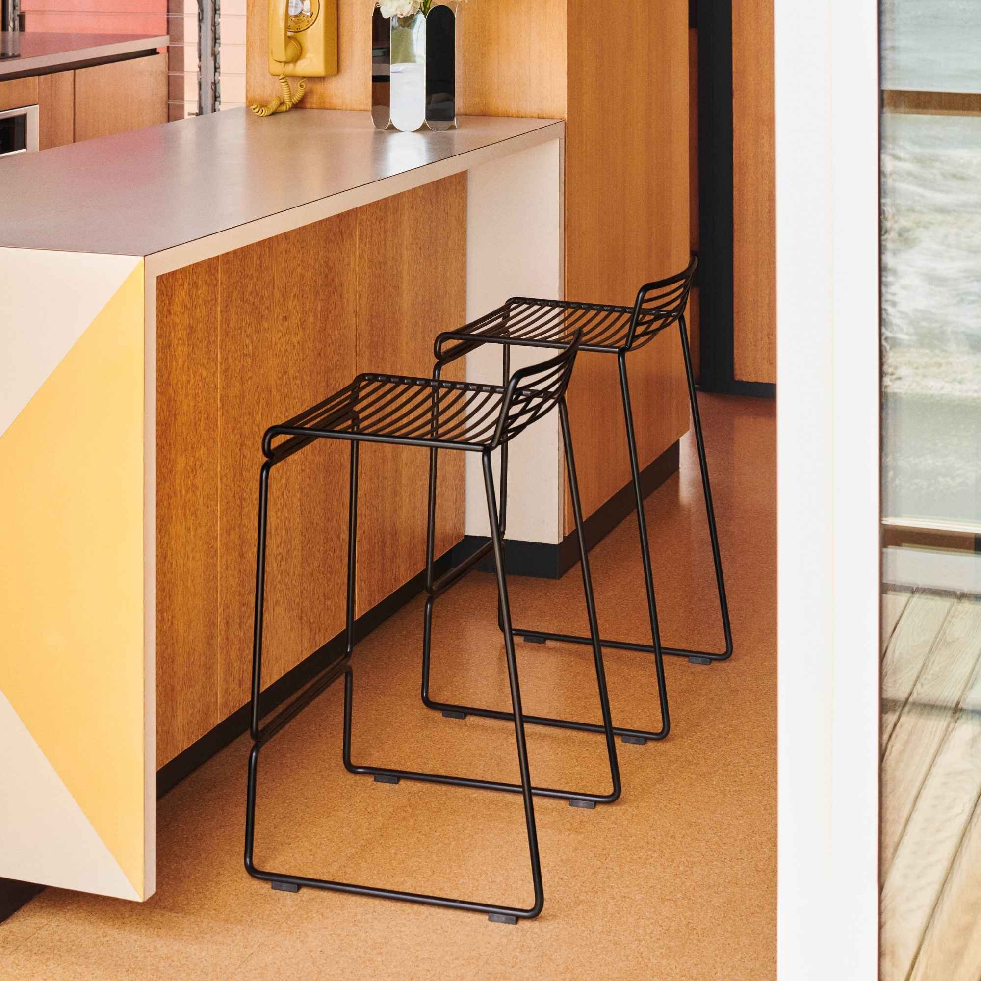 Hee Bar Stool Low, 65cm Seat, HAY | Grafunkt