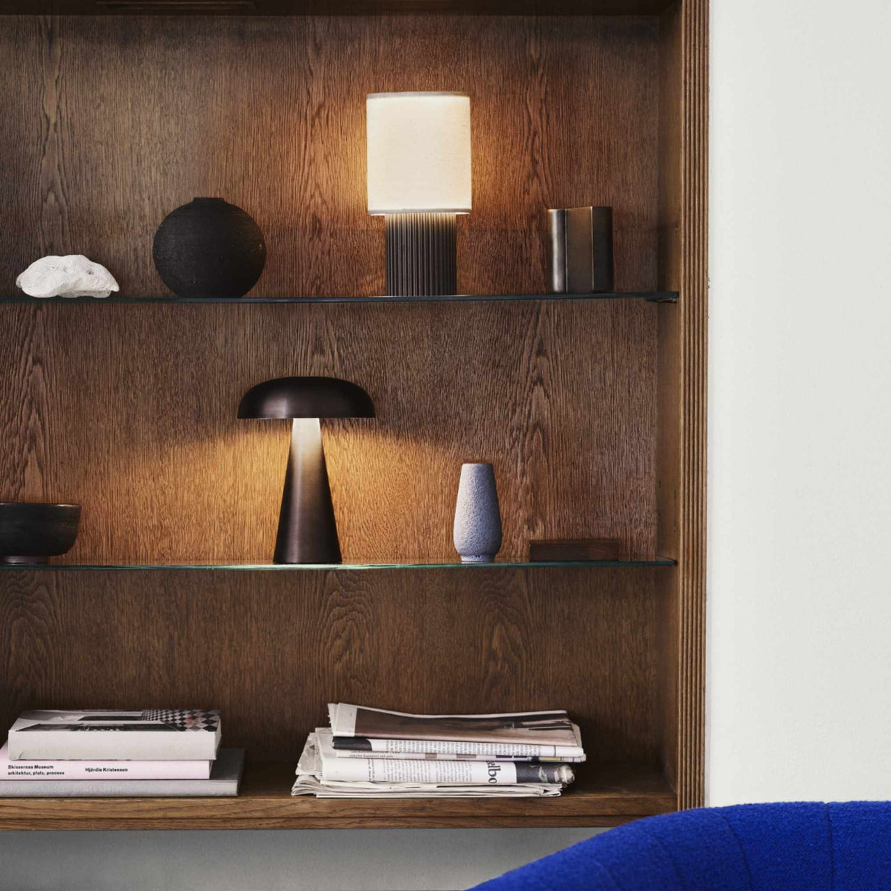 Manhattan Portable Lamp (SC52)