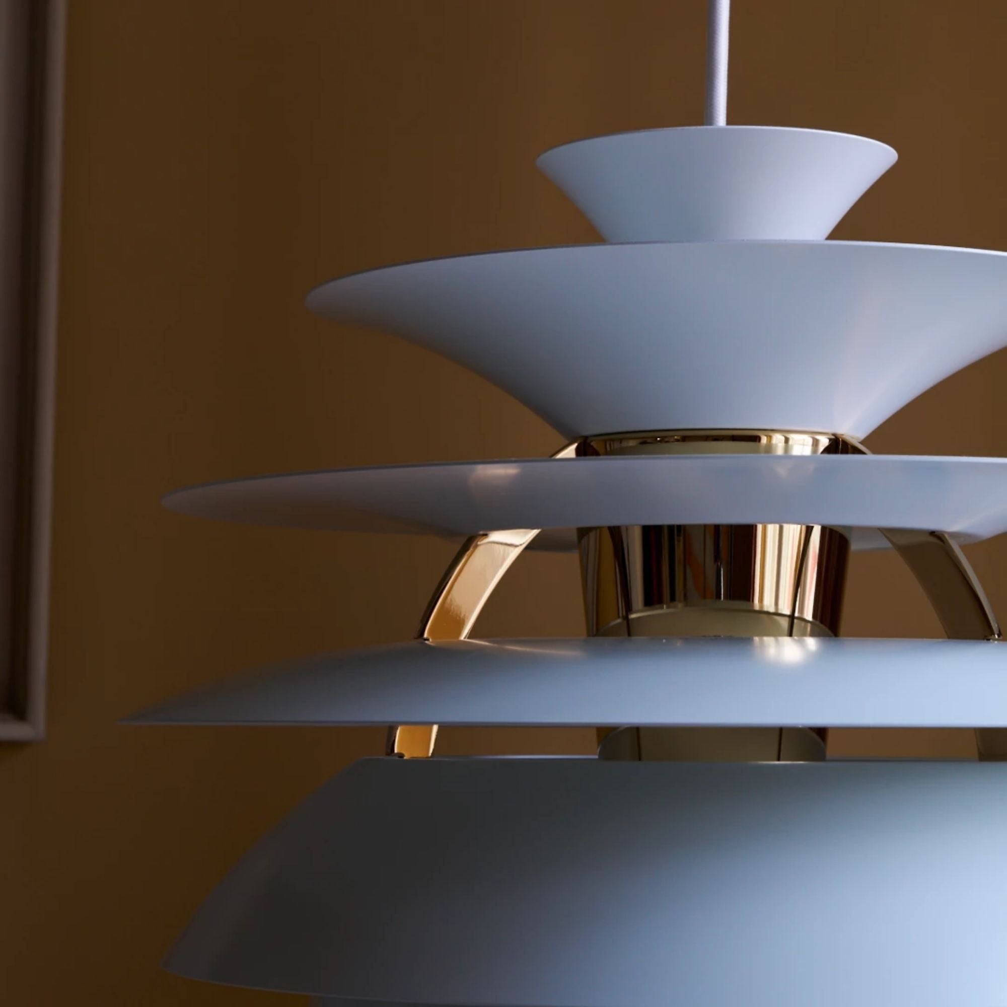 PH Snowball Pendant Ø40, Louis Poulsen | Grafunkt
