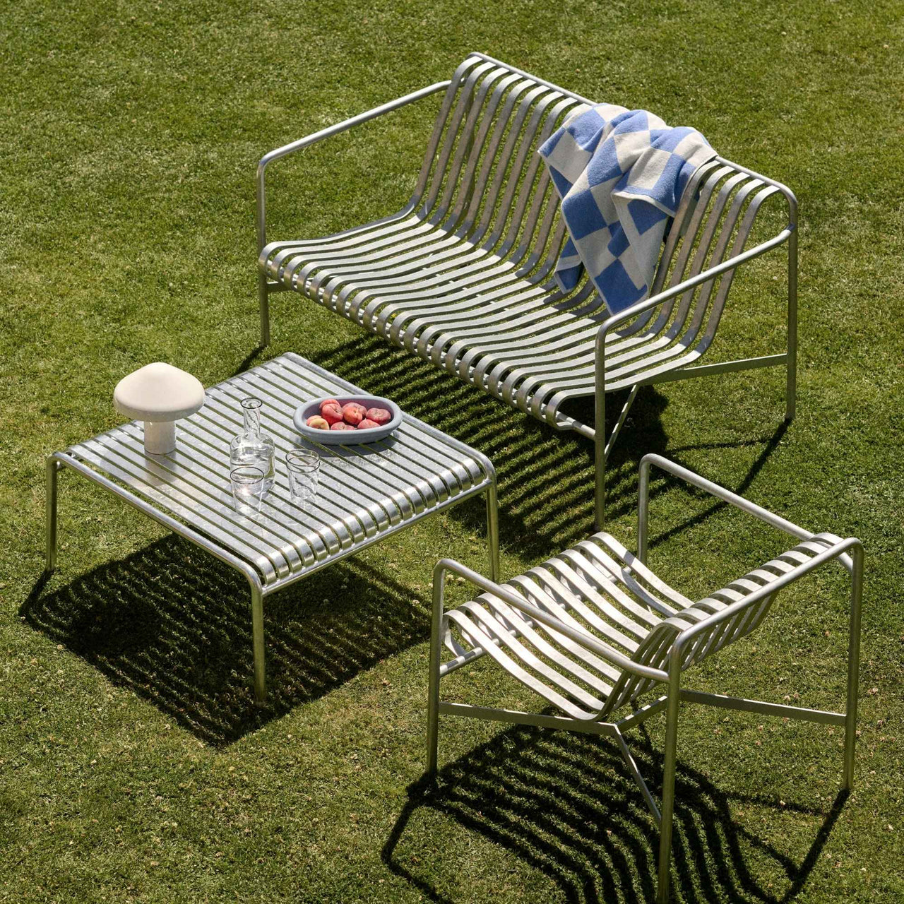 Palissade Hot Galvanised Lounge Sofa