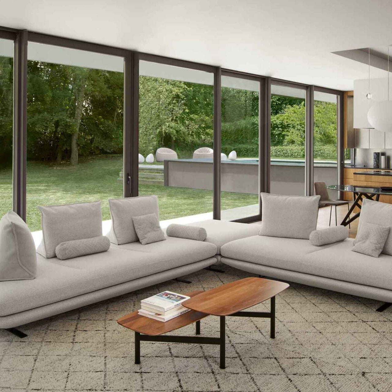 Prado Sofa, Medium Settee (D120)