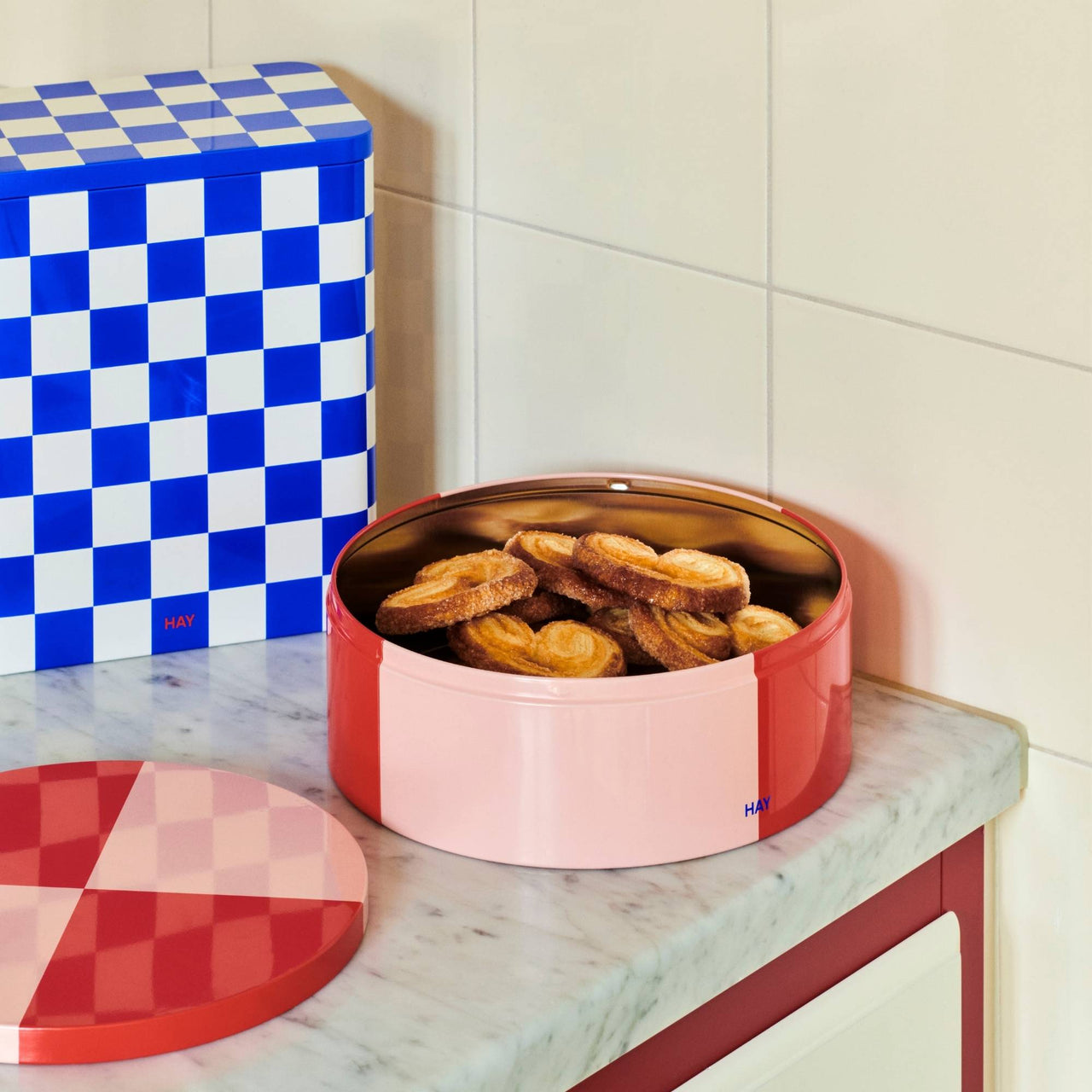 Tin Container, Round