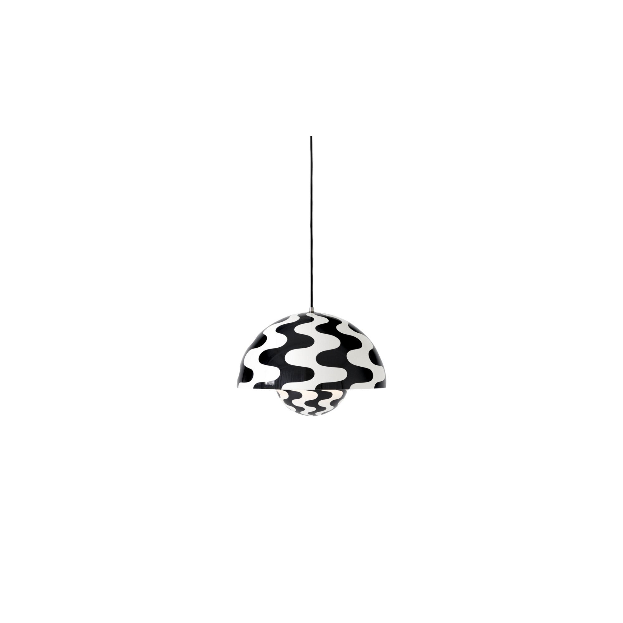 Flowerpot VP7 Pendant | &Tradition Singapore | Grafunkt