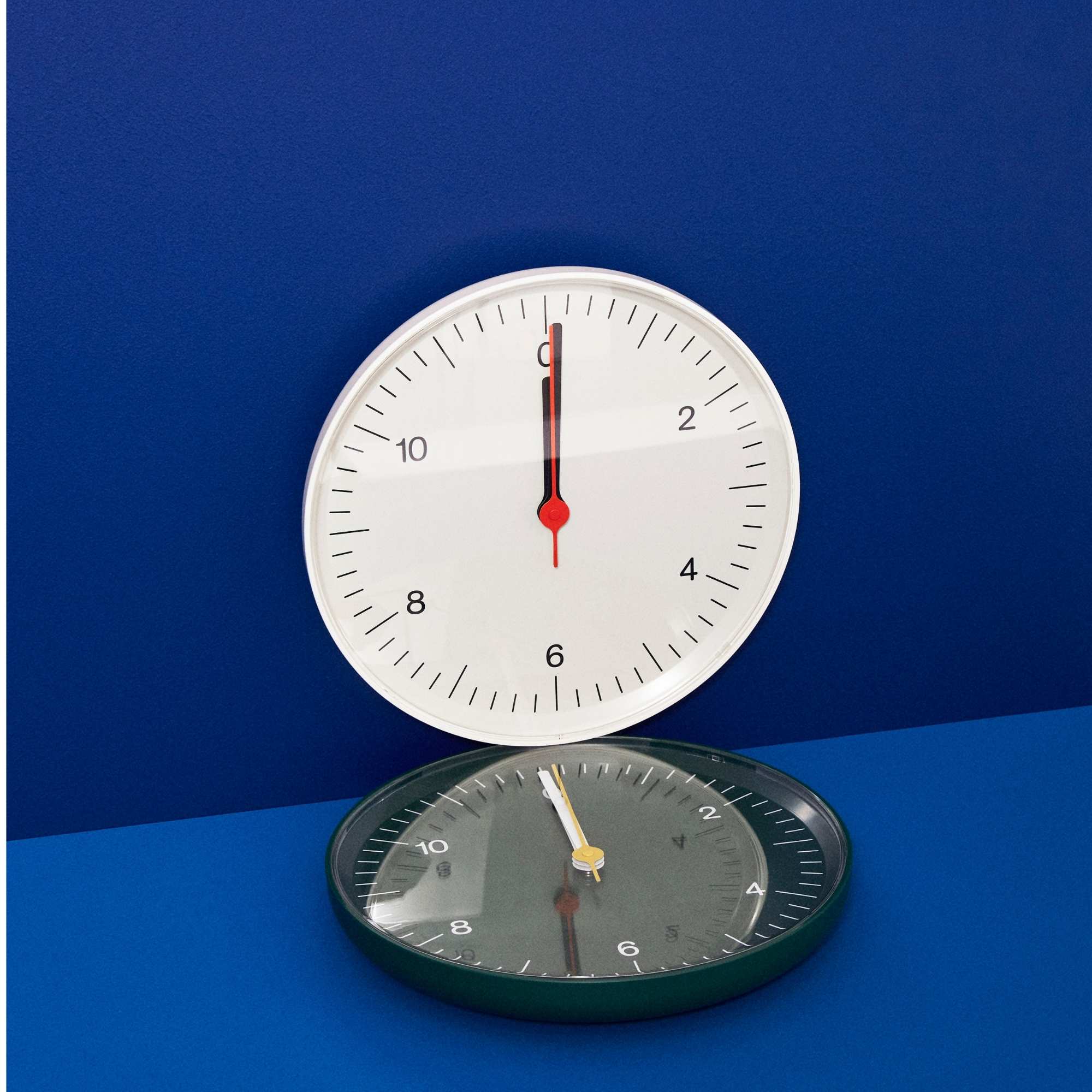 HAY WALL CLOCK ブルー HAY Wall Clock, blue | Finnish Design Shop