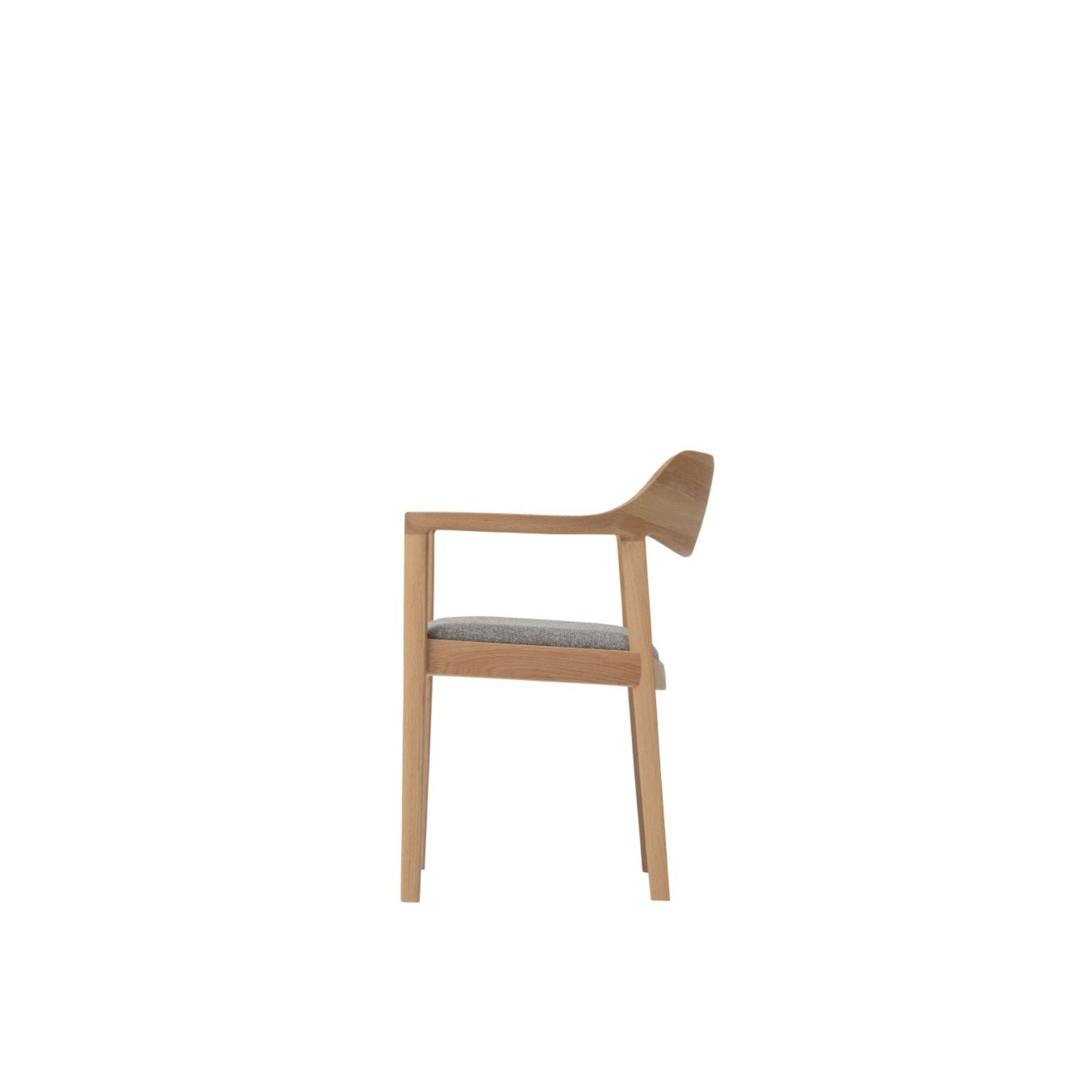 Wing Lux LD Dining Armchair | CondeHouse Singapore | Grafunkt